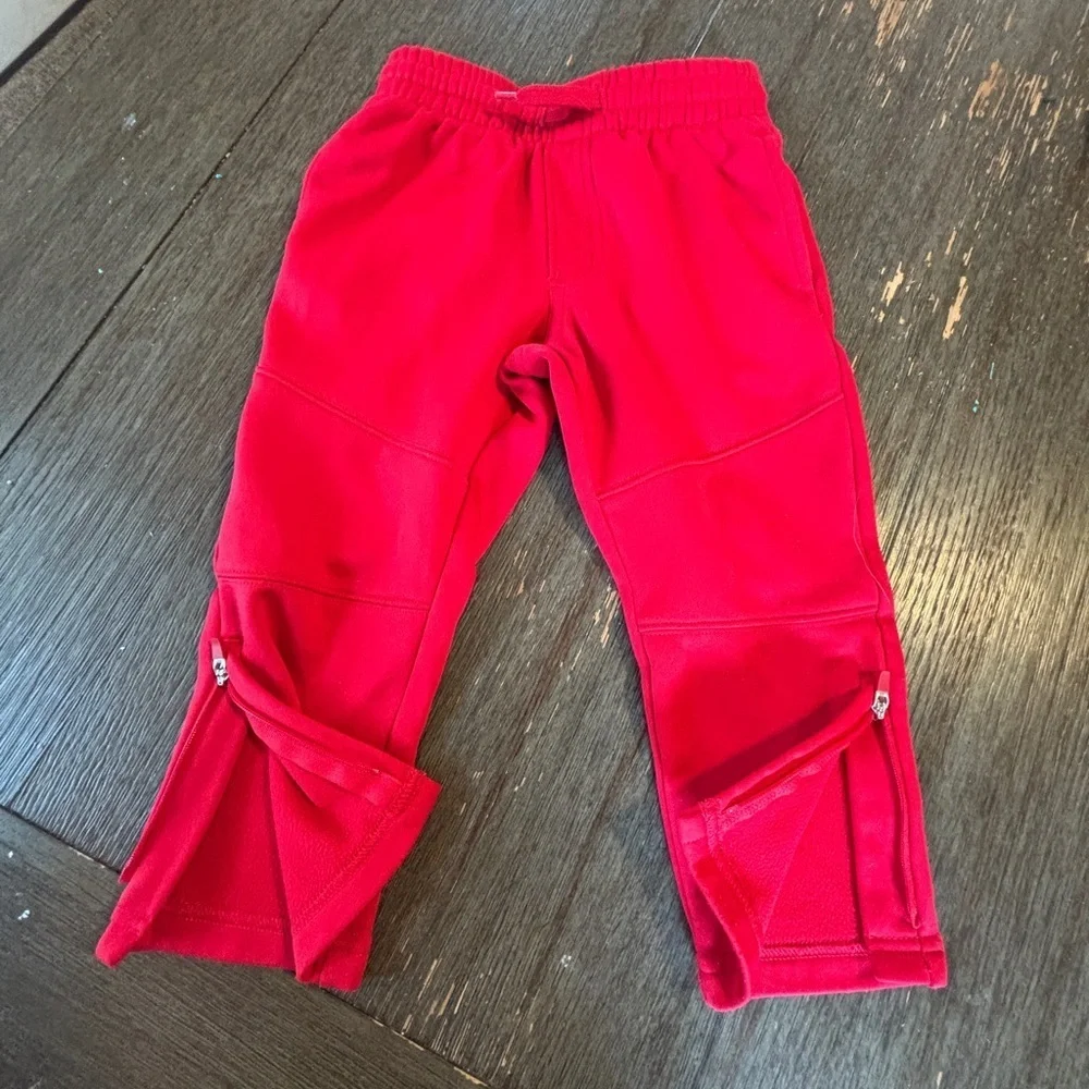 OshKosh B'gosh 3T Red & Black Joggers-excellent condition. Can go with anything! - Picture 6 of 8